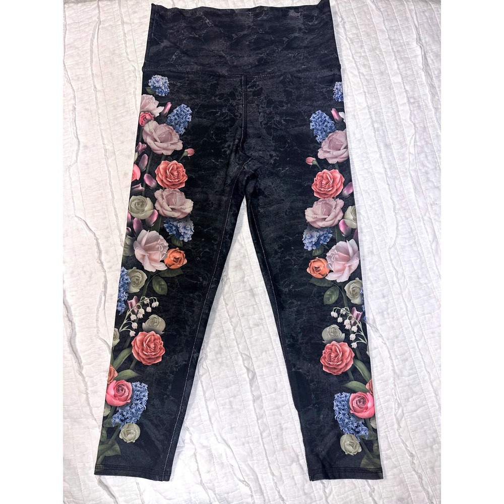 Evolution and Creation Floral Acid Wash Floral High Waisted Cropped Leggings S